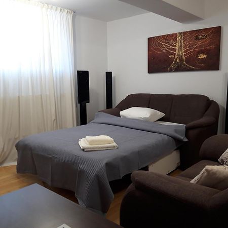 Papas Apartments Bucurestii Noi Ruang foto