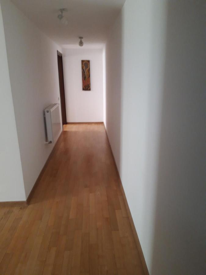 Papas Apartments Bucurestii Noi Bagian luar foto