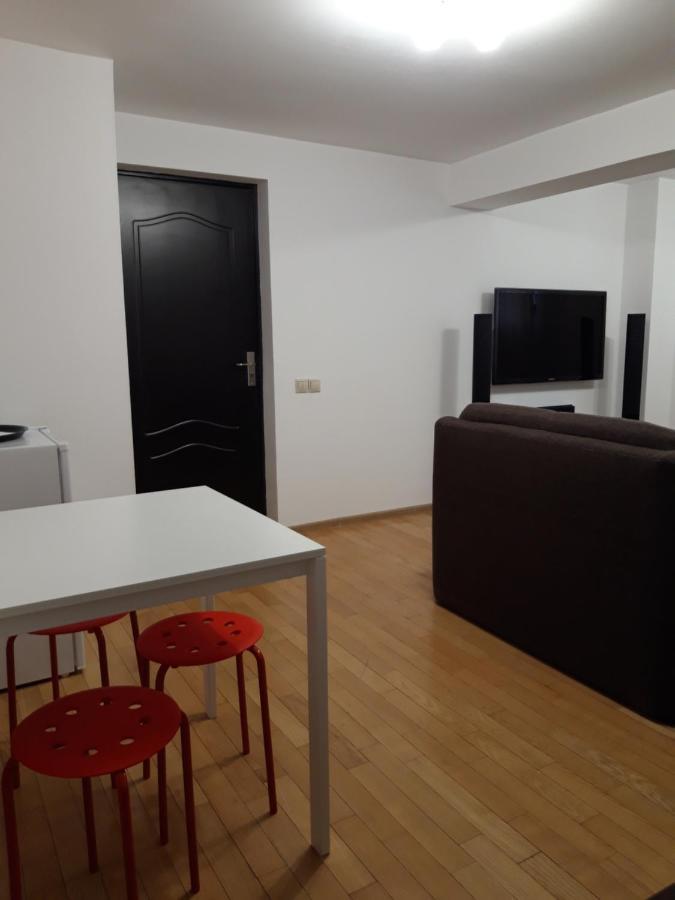 Papas Apartments Bucurestii Noi Bagian luar foto